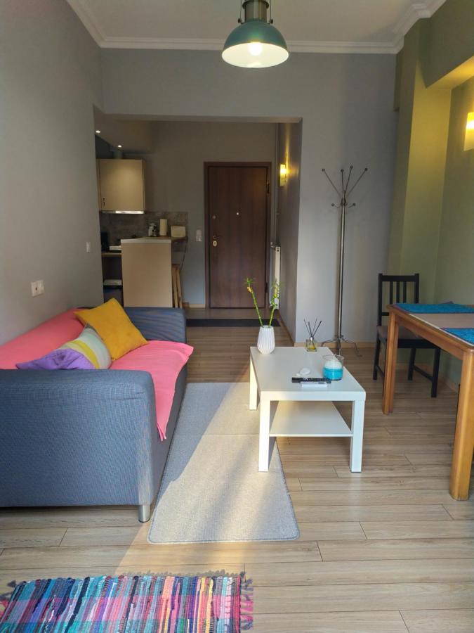 Renovated Apartment Close To Exarchia Square Atenas Exterior foto